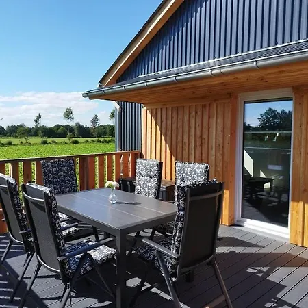 Little Freedom Modern Retreat * Jübek