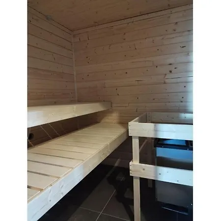 Little Freedom Modern Retreat *